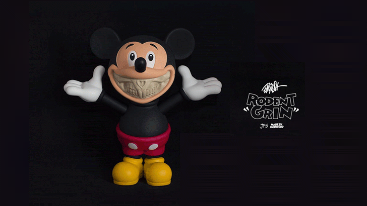 Mainan Ron English yang menampilkan Mickey Mouse